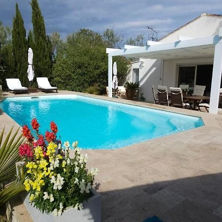 Aigues Marines Bed & Breakfast Exterior photo