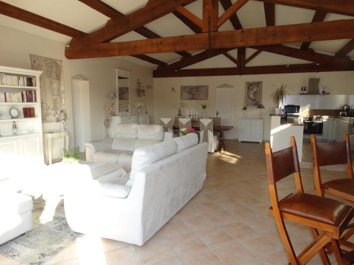 Aigues Marines Bed & Breakfast Exterior photo
